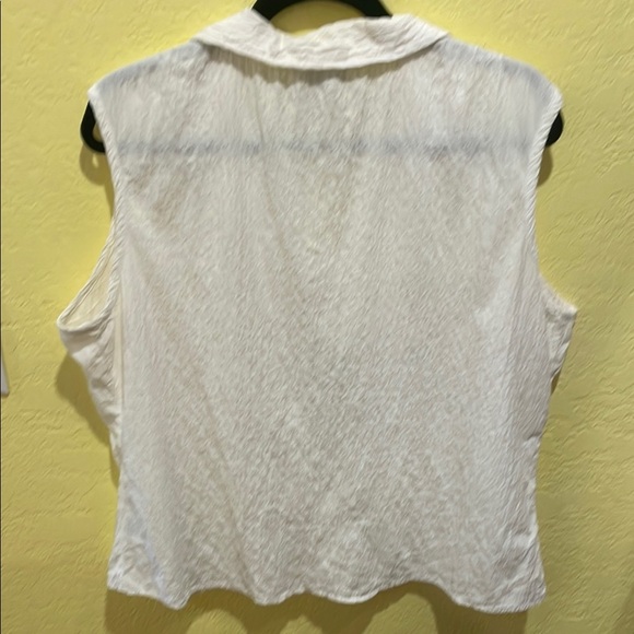 Large 12/14 99% cotton faded glory Women's White Sleeveless Top - Picture 7 of 7